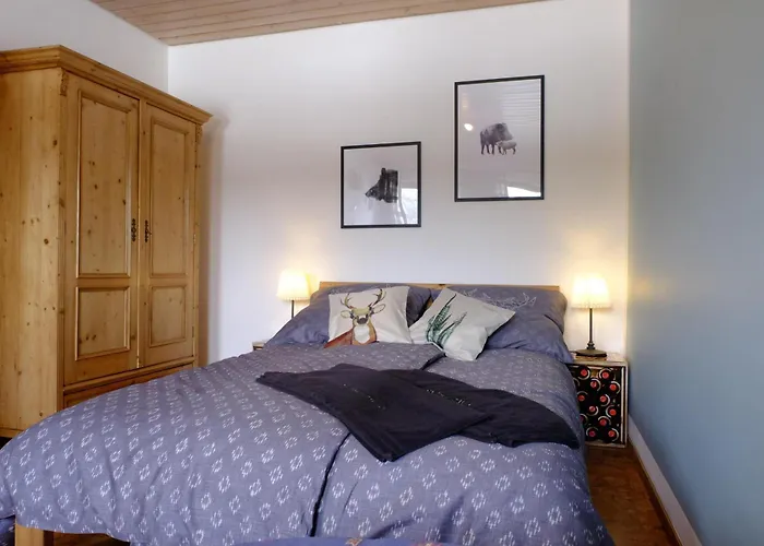 SchwarzWild - Ferienwohnung und Ferienzimmer